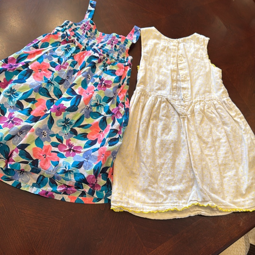 Bundle Of 2 Girl’s Dresses Baby Gap 5yrs Polka Dot Eyelet and Gymboree F… - Picture 8 of 13